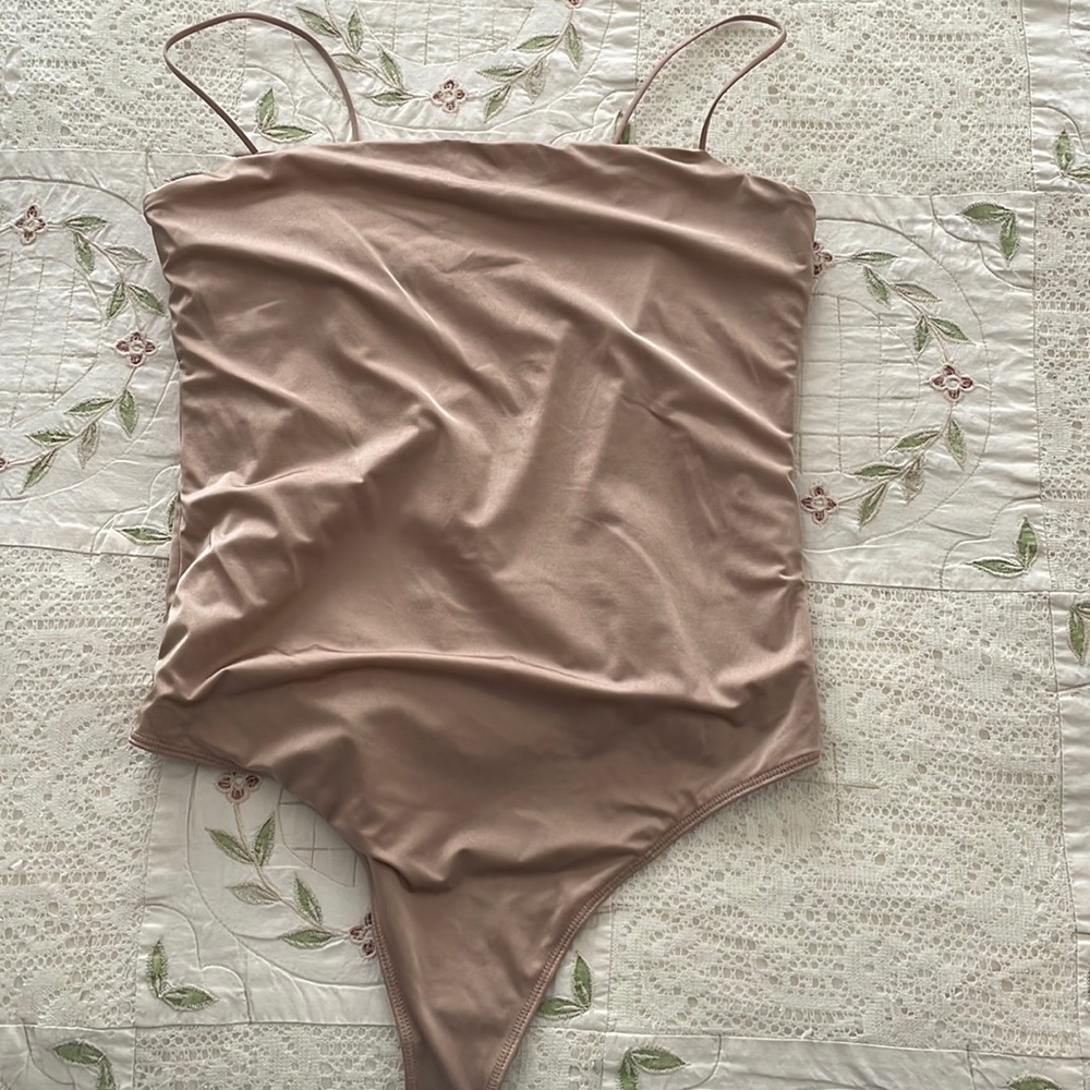 Abercrombie & Fitch bodysuit